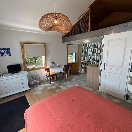Studio Des Lilas Saint-Benoit  ภายนอก รูปภาพ