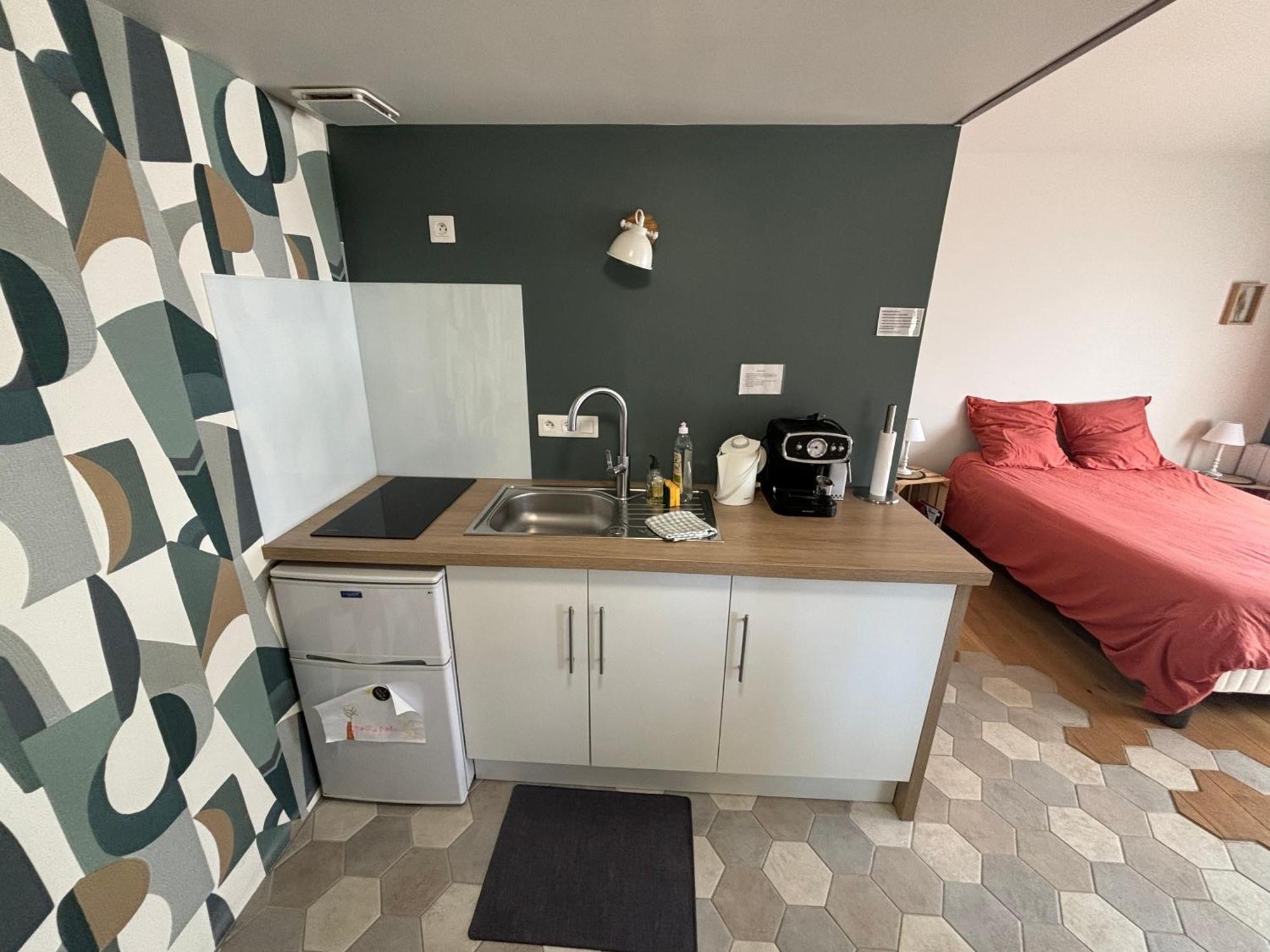Studio Des Lilas Saint-Benoit  ภายนอก รูปภาพ